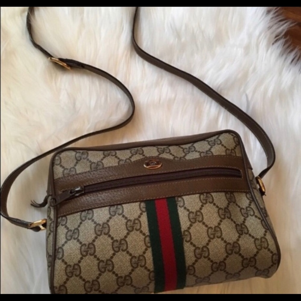 Vintage Gucci Ophidia GG Supreme crossbody.